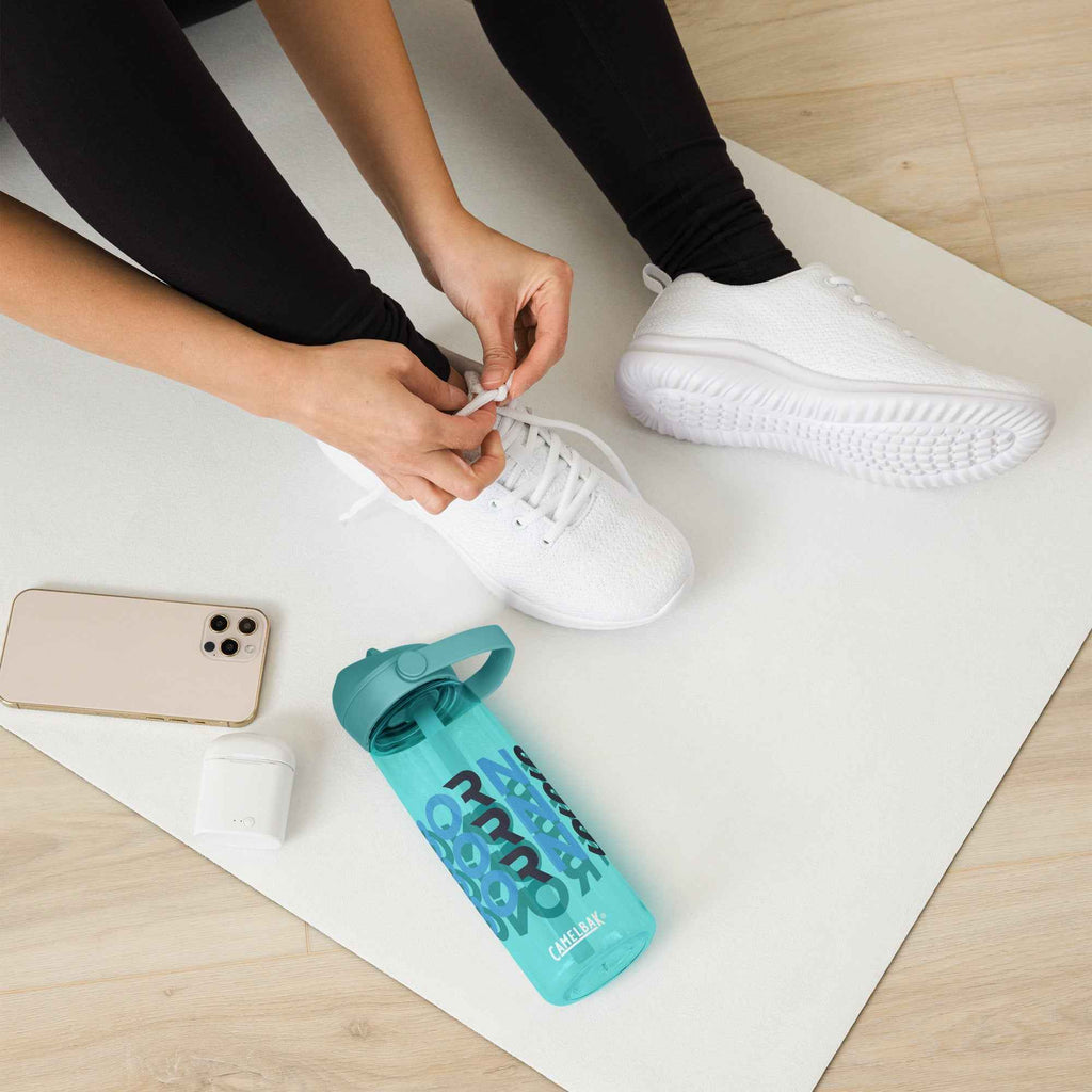Flip straw water bottle