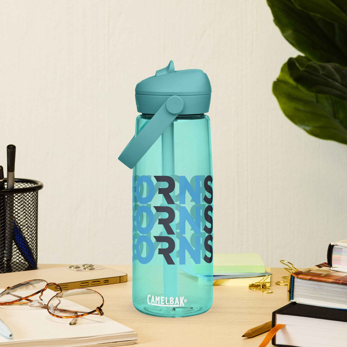 Flip straw water bottle